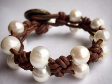Connie’s Crossknot Bracelet